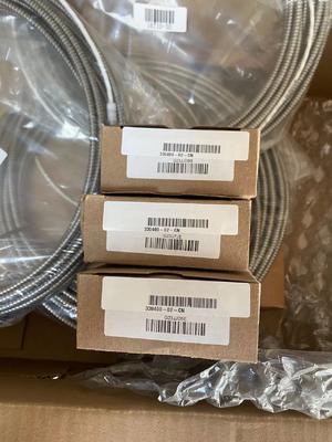 Bently Nevada 330400-02-CN Accelerometer Acceleration Range 330400: 490 M/S2 (50 G)